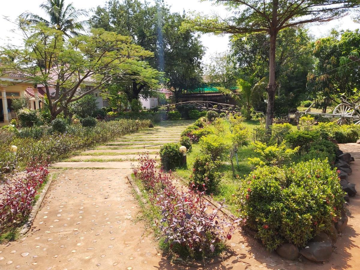 Xuanmai Garden Resort Pakse Exterior foto